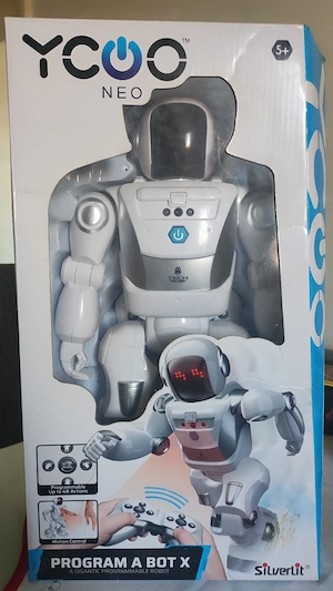 Robot de jucarie 