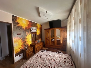 vând partament cu 3 cam'et'1 m11 sau schimb cu casa ,ofer si diferentă  - imagine 8