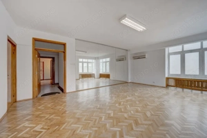 Apartament luminos de 5 camere de închiriat, etaj 1/4, garaj, Bd. Primăverii! - imagine 3