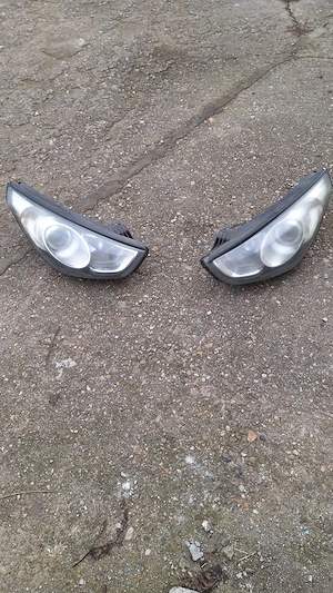 vind faruri Hyundai ix 35 an 2011 - imagine 3