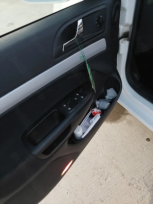 Skoda octavia .Schimb cu benzina  - imagine 5