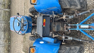 Tractor japonez marca ISEKI TS 1610