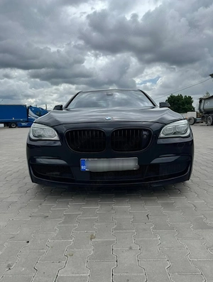 BMW Seria 7 750d xDrive M Performance, 5 butoane