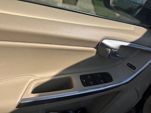 Vand autoturisn  VOLVO XC 60 - imagine 5