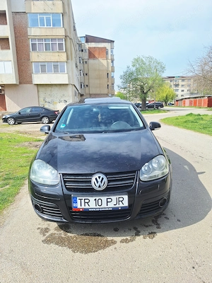 Vând golf 5 2.0tdi
