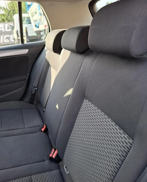 Volkswagen Golf 1.4 Trendline - imagine 4