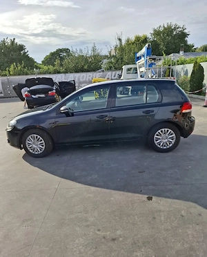 Volkswagen Golf 1.4 Trendline - imagine 5