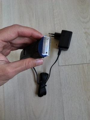 Aparat de Tuns Remington BHT250 Delicates & Body Hair Trimmer - imagine 3