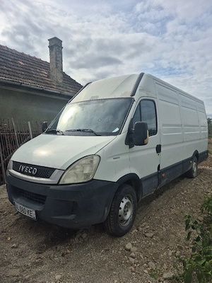 iveco daily2.3 hp marfă  - imagine 4