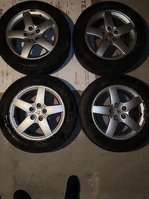 Vând jante Peugeot R16 - imagine 2