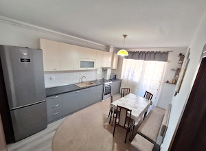 Proprietar- apartament spatios cu 2 camere de vânzare în Subcetate Sanpetru cu loc parcare inclus  - imagine 7