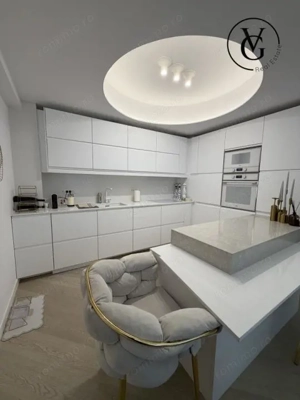 Apartament 3 camere mobilat lux | Cortina North |  Parcare inclusă |  - imagine 2