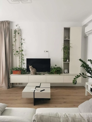 Mobilier pe comanda de Living Maria Tunari