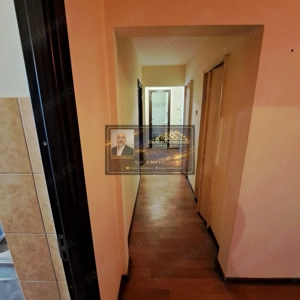 Apartament 3 camere/ Etajul 2 Bloc Turn/Bloc in reabilitare termica - imagine 4