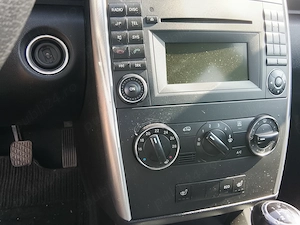 Mercedes A-class 2010 - imagine 5