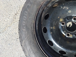 Vand set 4 anvelope Goodyear R15 - imagine 3