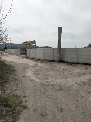 Închiriez spațiu comercial