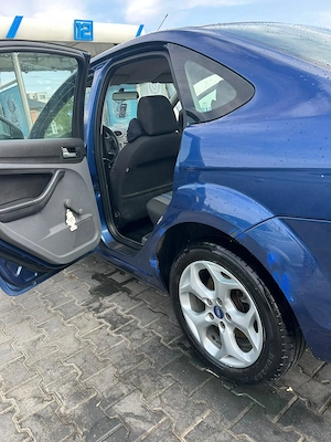 Ford Focus îngrijit , ieftin , diesel - imagine 7