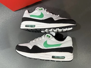 Adidasi Originali Nike Air Max 1 noi in cutie, Marime 39