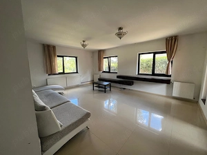 Vila de inchiriat , deosebita in Ghiroda - imagine 4