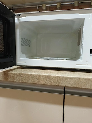 Vanzare cuptor microunde 