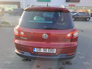 VW Tiguan 1.4 TSI 150 CP | Trapă | Întreținut | Cauciucuri iarnă + vară | 2011 - imagine 3