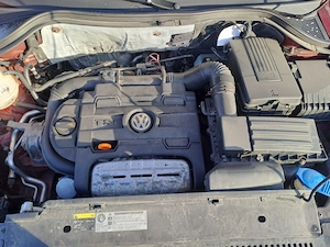 VW Tiguan 1.4 TSI 150 CP | Trapă | Întreținut | Cauciucuri iarnă + vară | 2011 - imagine 10