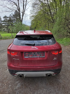 Jaguar F-Pace 3.0D 300 CP   2016   Automat   Panoramic   Meridian   HUD - imagine 3