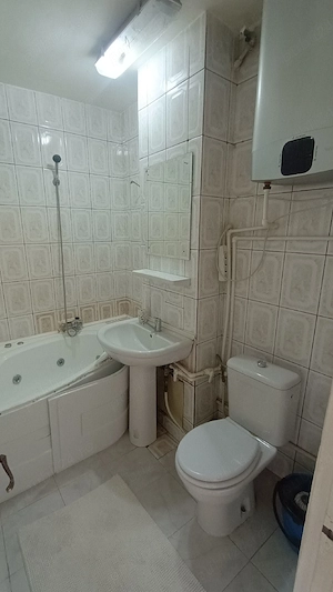 Proprietar, închiriez apartament 3 camere exact la gura de metrou Obor - Șoseaua Ștefan cel Mare 41