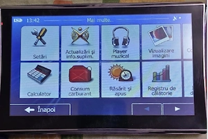 Vând 2 GPS-uri.