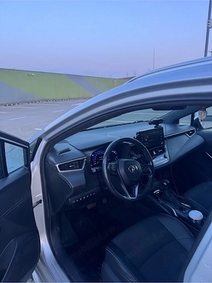 Toyota Corolla 2021 - imagine 5