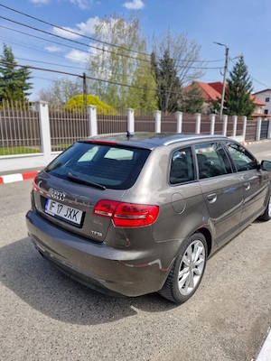 Vând AUDI A3 Sportback generația 8P Facelift  - imagine 4