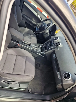 Vând AUDI A3 Sportback generația 8P Facelift  - imagine 6