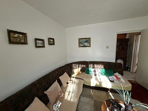 Vanzare apartament cu 2 camere in Moldova Noua - imagine 9