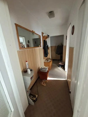 Vanzare apartament cu 2 camere in Moldova Noua - imagine 4