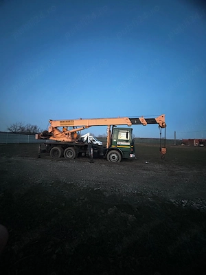 Autospeciala cu macara - imagine 3