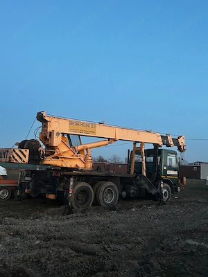 Autospeciala cu macara - imagine 4