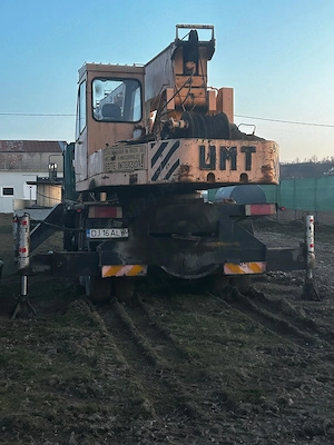 Autospeciala cu macara - imagine 5