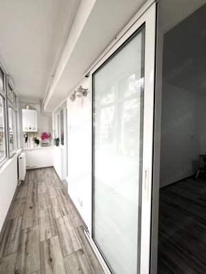 Apartament renovat modern, 3 camere decomandate, etaj 2/4 – zona Piața - imagine 3