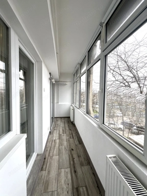 Apartament renovat modern, 3 camere decomandate, etaj 2/4 – zona Piața - imagine 4