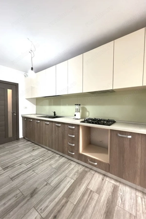 Apartament renovat modern, 3 camere decomandate, etaj 2/4 – zona Piața - imagine 5