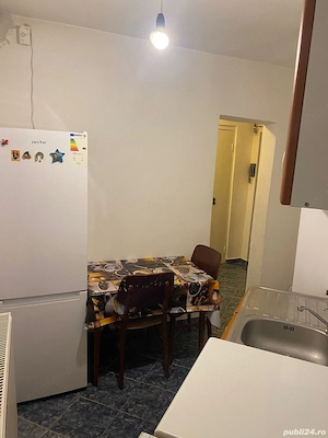 Inchiriez garsoniera zona Sebastian - imagine 4