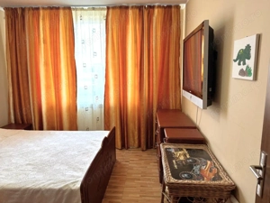 70.000 Euro 3 camere, liber, decomandat, zona Gradina Publica - imagine 14