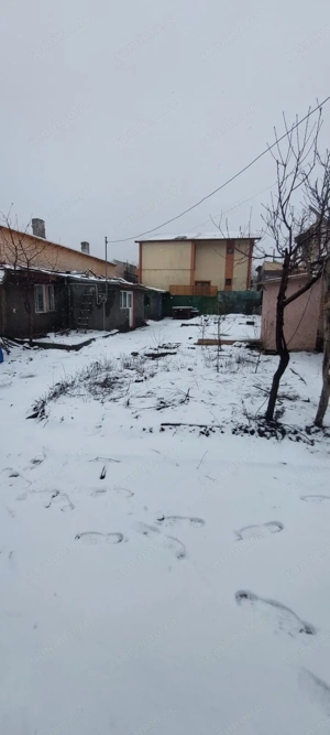 48500 Euro- 293 mp. Teren si casa batraneasca in mun. Galati - imagine 4