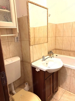 70.000 Euro 3 camere, liber, decomandat, zona Gradina Publica - imagine 20