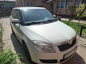 Vând Skoda Fabia An 2008 - imagine 3