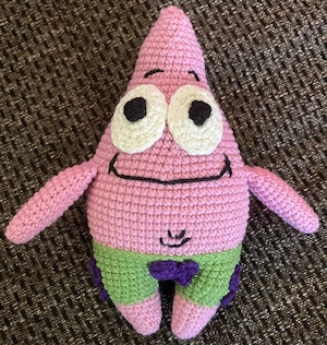 Breloc croșetat Patrick Star