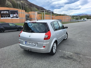 Vând Renault Scenic. An. 2007. - imagine 6