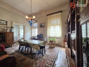 Apartament spatios 256 mp zona Teatru Arad - garaj inclus - comision 0%