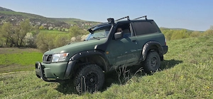 Nissan Patrol GRY61 - imagine 6